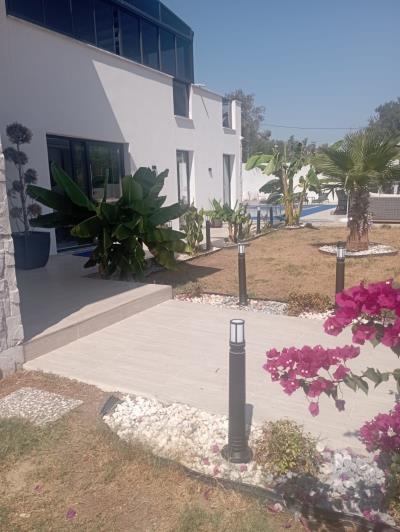 Image No.56-4 Bed Villa / Detached for sale