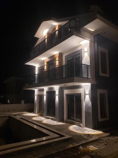 Image No.29-5 Bed Villa / Detached for sale