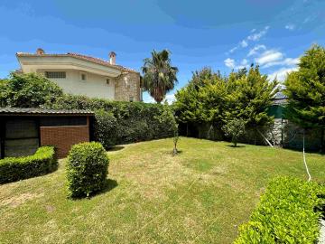 front-garden
