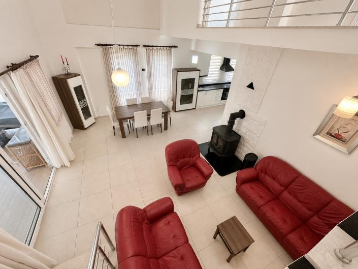Image No.20-3 Bed Villa / Detached for sale