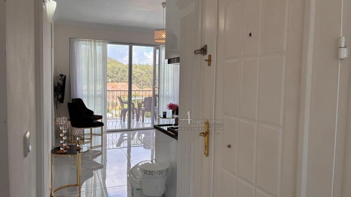 Image No.13-3 Bed Apartment for sale