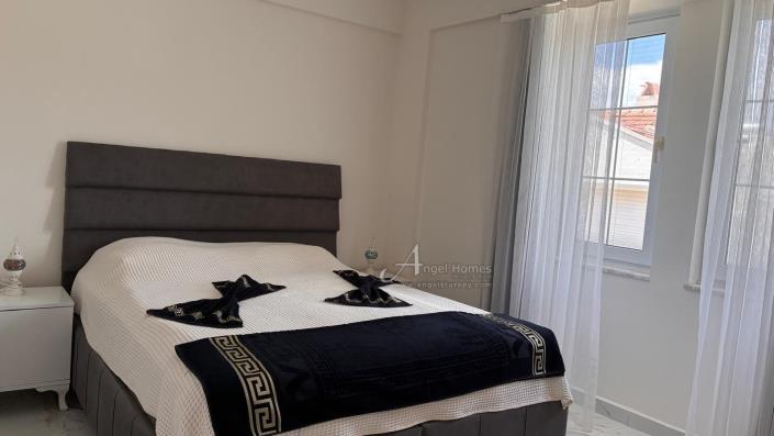 Image No.17-3 Bed Apartment for sale