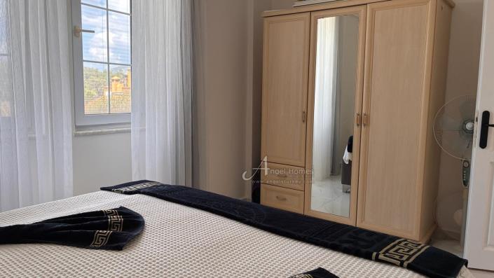 Image No.18-3 Bed Apartment for sale