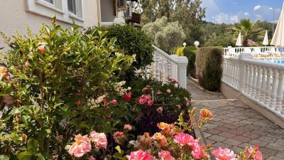 outside-3-bed-apartment-hisaronu-13