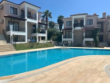 complex-pool-2