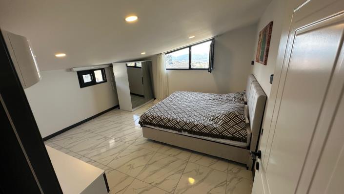 Image No.22-4 Bed Villa / Detached for sale