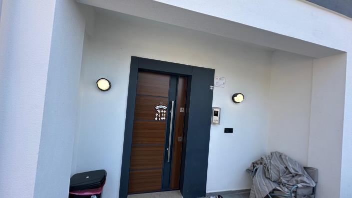 Image No.35-4 Bed Villa / Detached for sale
