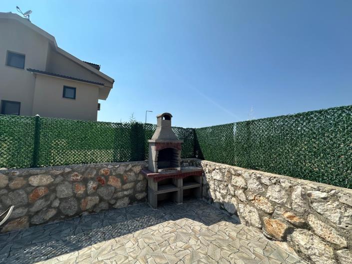 Image No.38-4 Bed Villa / Detached for sale