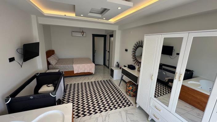 Image No.17-4 Bed Villa / Detached for sale