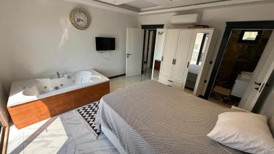 second-flr-bed1