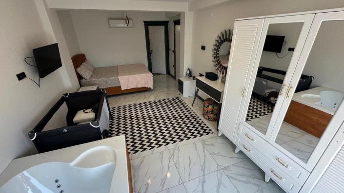 Image No.16-4 Bed Villa / Detached for sale