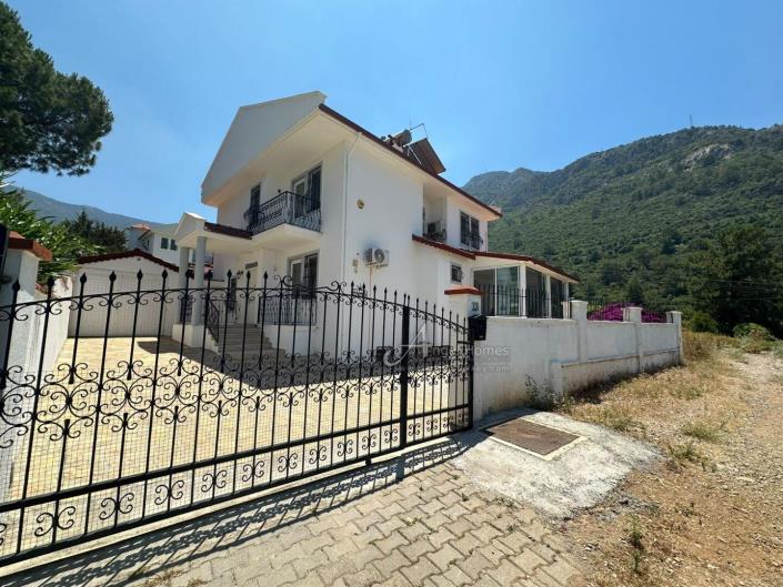 Image No.6-Villa / Détaché de 4 chambres à vendre à Ovacik