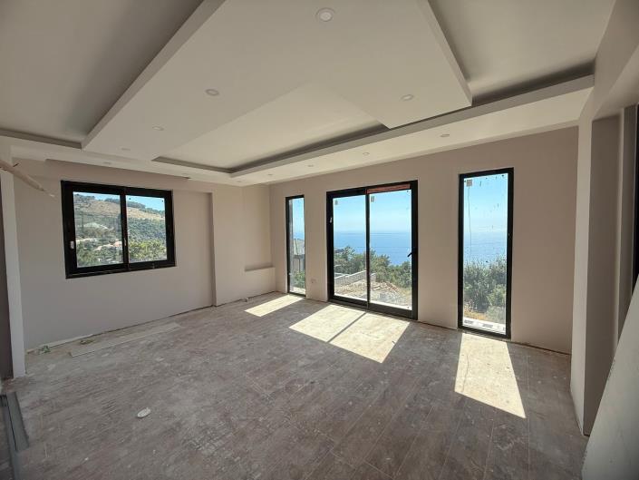 Image No.14-8 Bed Villa / Detached for sale