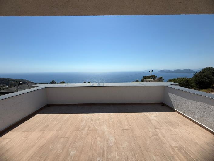 Image No.24-8 Bed Villa / Detached for sale