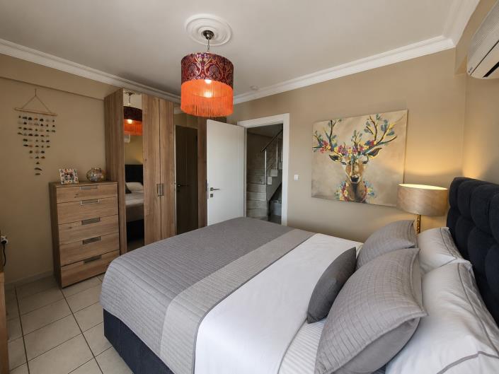 Image No.10-2 Bed Apartment for sale
