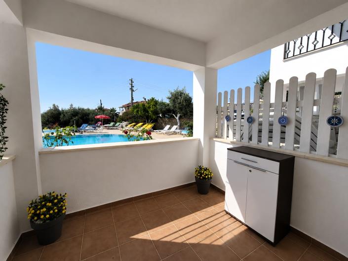 Image No.12-2 Bed Apartment for sale