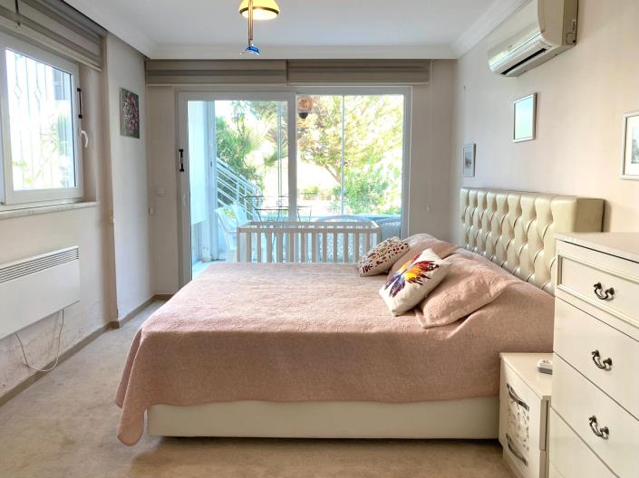 Image No.23-2 Bed Apartment for sale