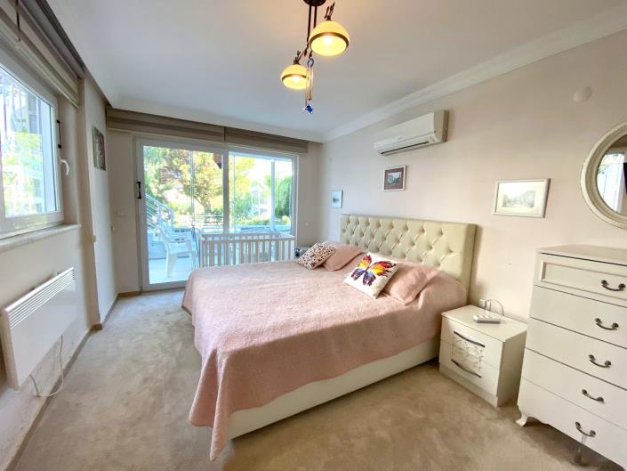 Image No.24-2 Bed Apartment for sale