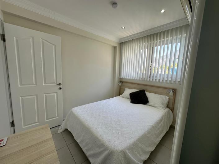 Image No.19-3 Bed Apartment for sale