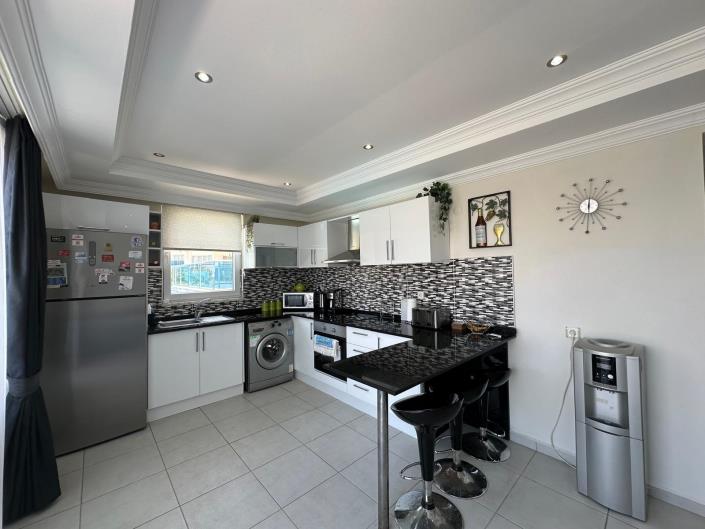 Image No.17-3 Bed Apartment for sale