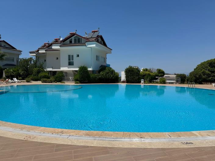 Image No.3-3 Bed Apartment for sale