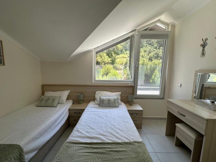 Image No.36-3 Bed Apartment for sale