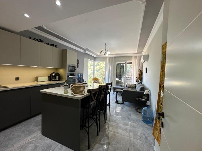 Image No.11-2 Bed Apartment for sale