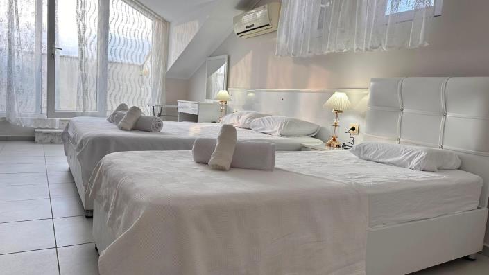 Image No.20-2 Bed Apartment for sale