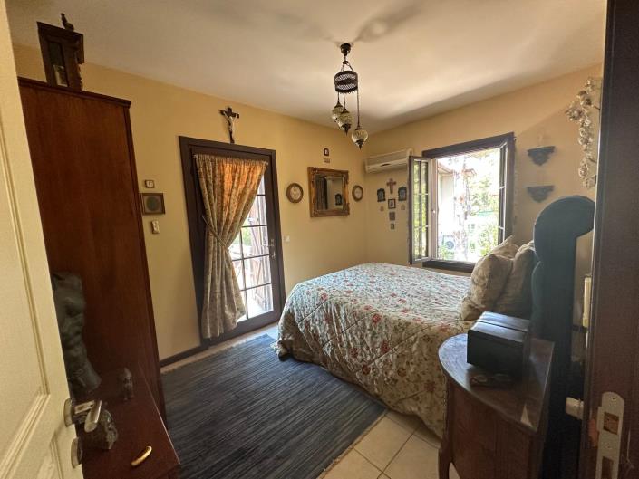 Image No.26-3 Bed Villa / Detached for sale