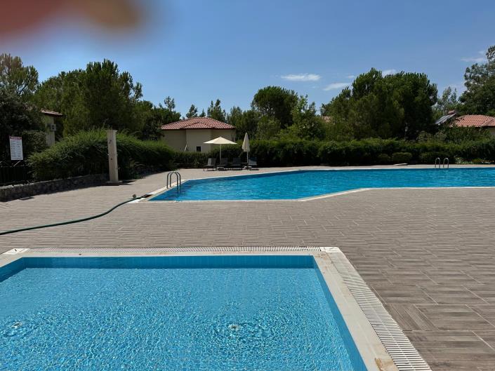 Image No.47-3 Bed Villa / Detached for sale