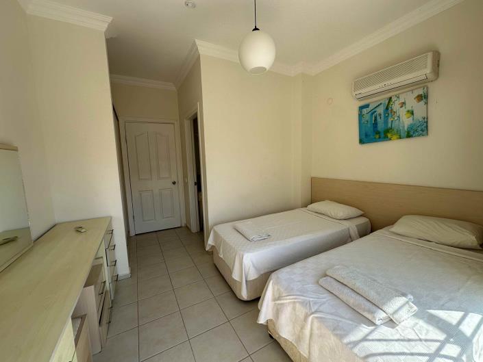 Image No.18-3 Bed Villa / Detached for sale
