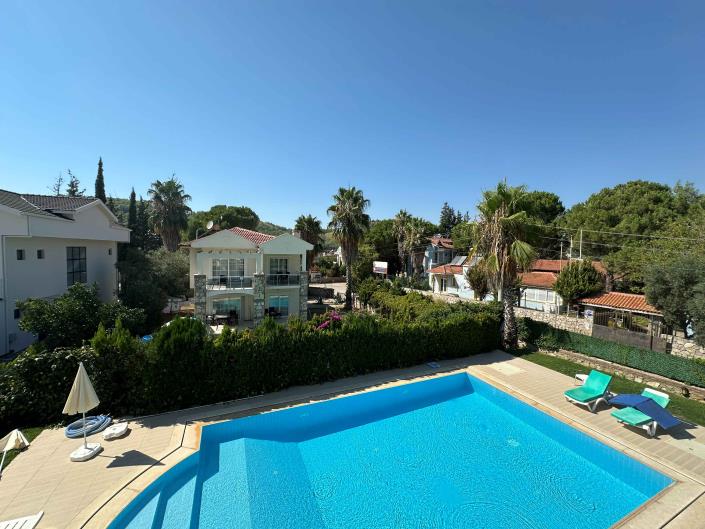 Image No.38-3 Bed Villa / Detached for sale