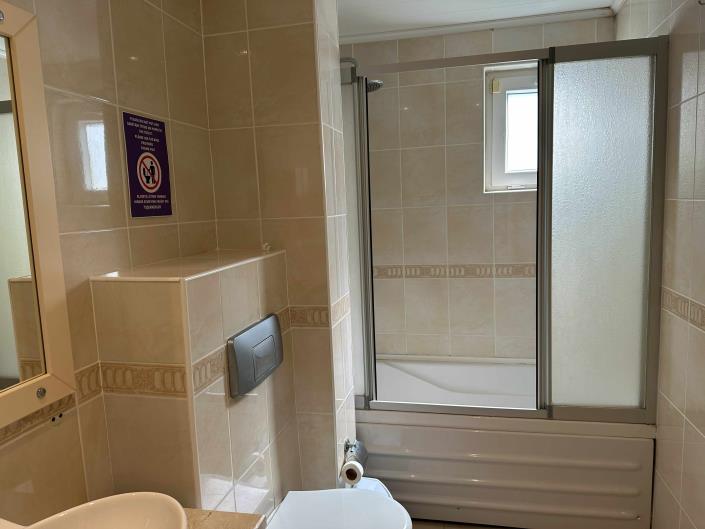 Image No.27-3 Bed Villa / Detached for sale