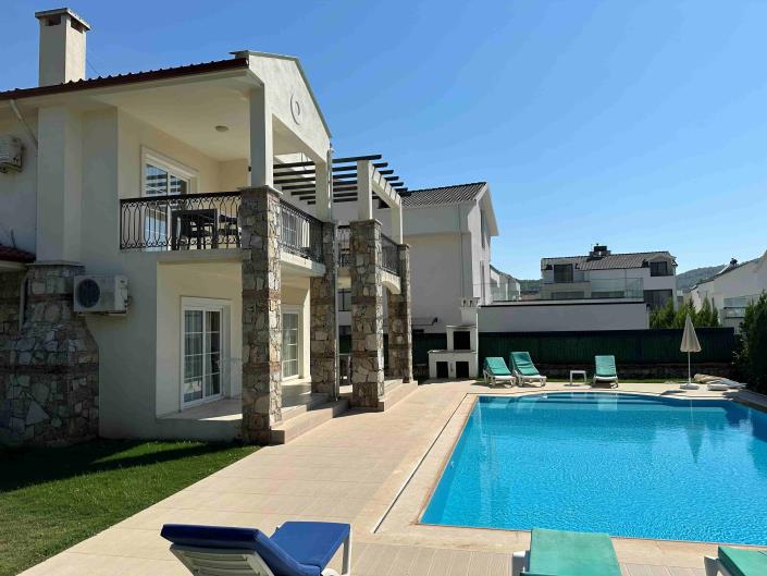 Image No.36-3 Bed Villa / Detached for sale