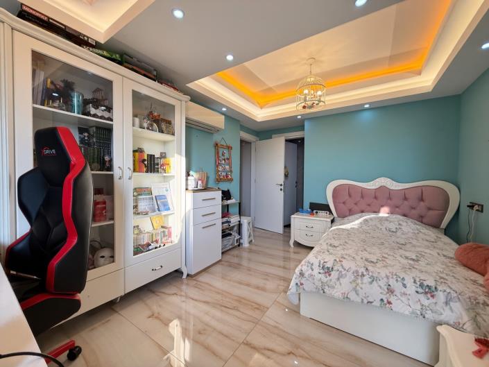 Image No.18-5 Bed Villa / Detached for sale