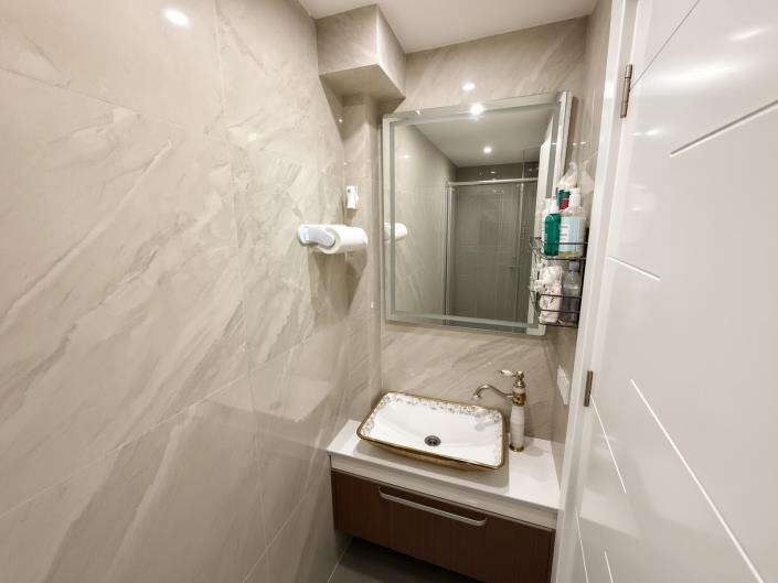 Image No.25-5 Bed Villa / Detached for sale