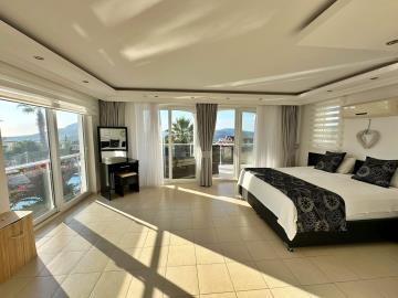 1st-bedroom