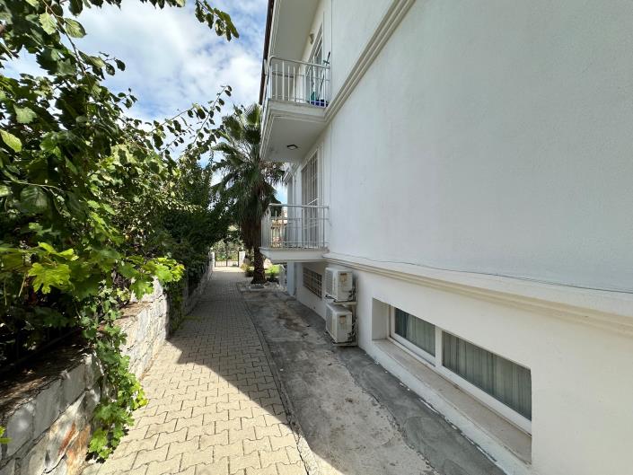 Image No.23-2 Bed Apartment for sale