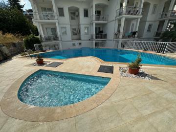 2-bed-apartment-Hisaronu-pool-2