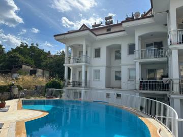 2-bed-apartment-Hisaronu-pool-3