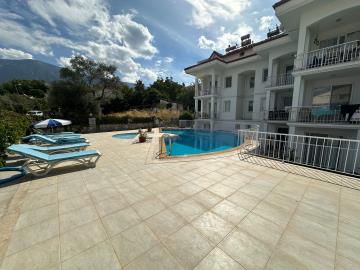 2-bed-apartment-Hisaronu-pool