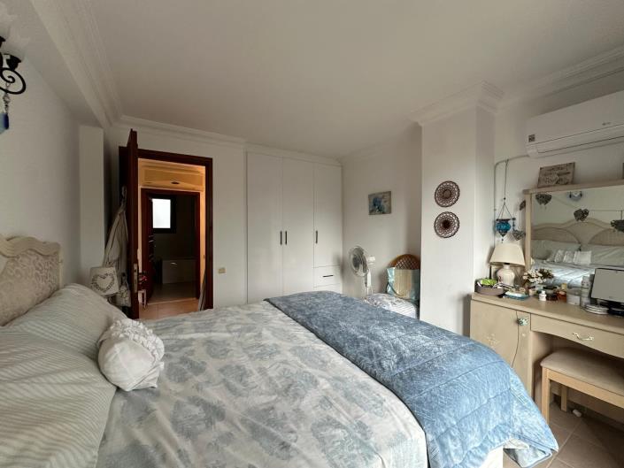 Image No.19-3 Bed Villa for sale