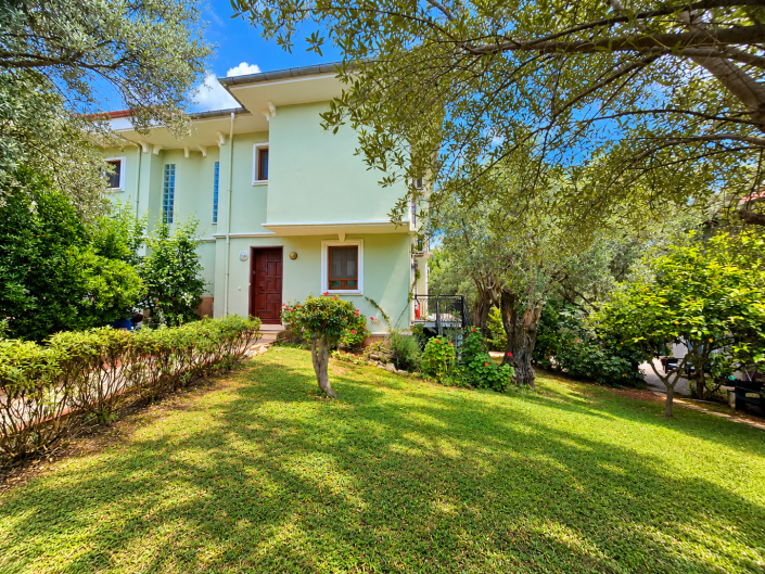 Image No.2-3 Bed Villa for sale