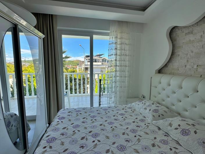 Image No.18-4 Bed Villa / Detached for sale