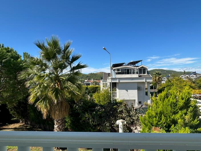 Image No.34-4 Bed Villa / Detached for sale
