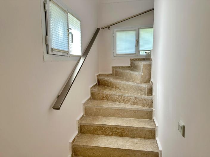 Image No.30-3 Bed Apartment for sale