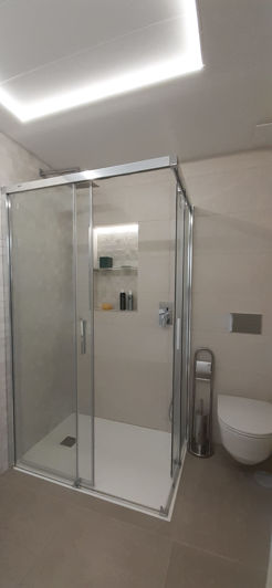 Image No.11-3 Bed House for sale