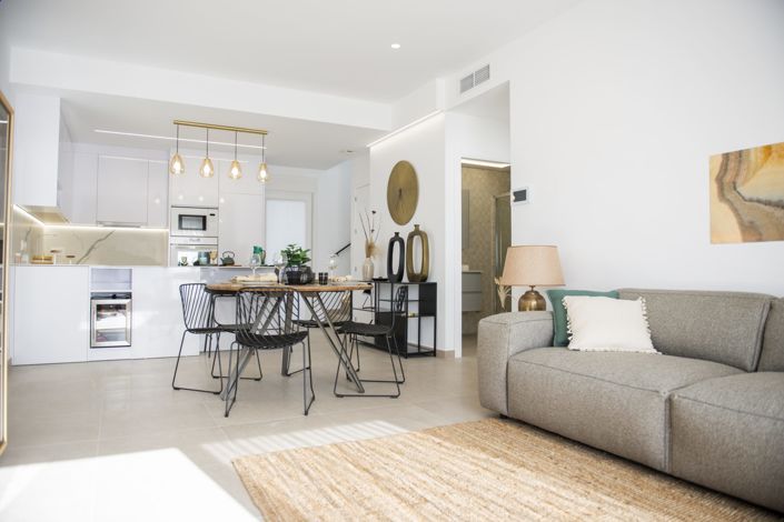 Image No.4-3 Bed House for sale