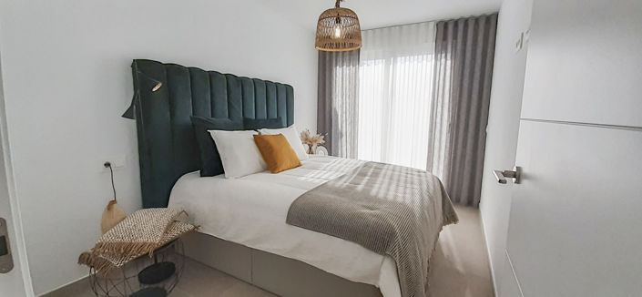 Image No.8-3 Bed House for sale