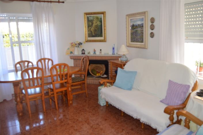 Image No.19-4 Bed House for sale